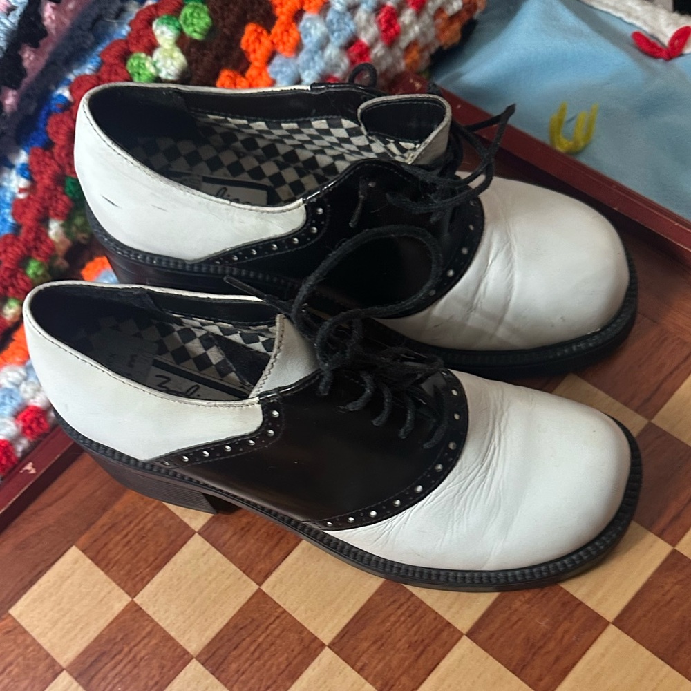 Vintage 70s Zodiac Platform Brogues 7/8